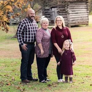 Meet your Posher, Avery nawana